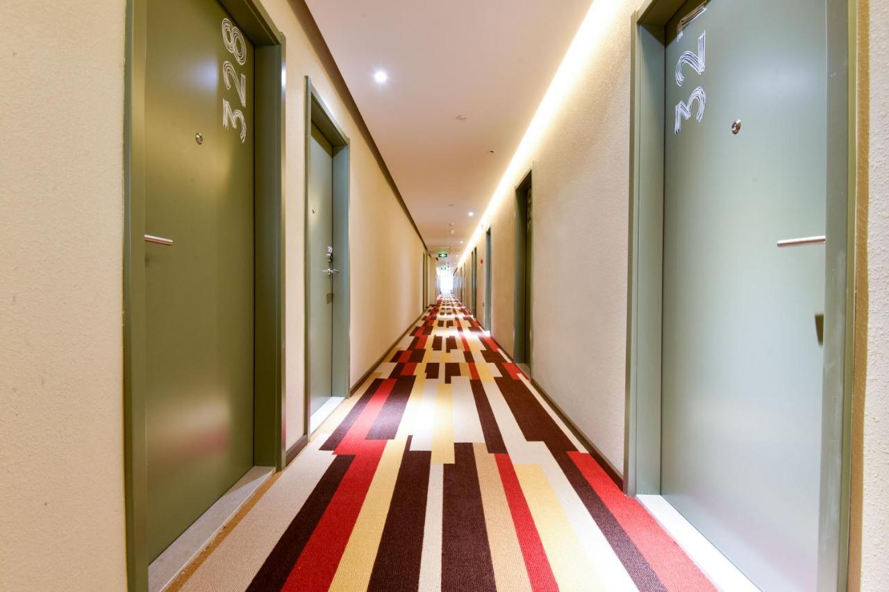 Ibis Lanzhou Customs House Hotel Zewnętrze zdjęcie